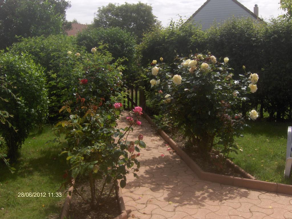 Au Chti Normand Bed & Breakfast Hermanville-sur-Mer Exterior photo